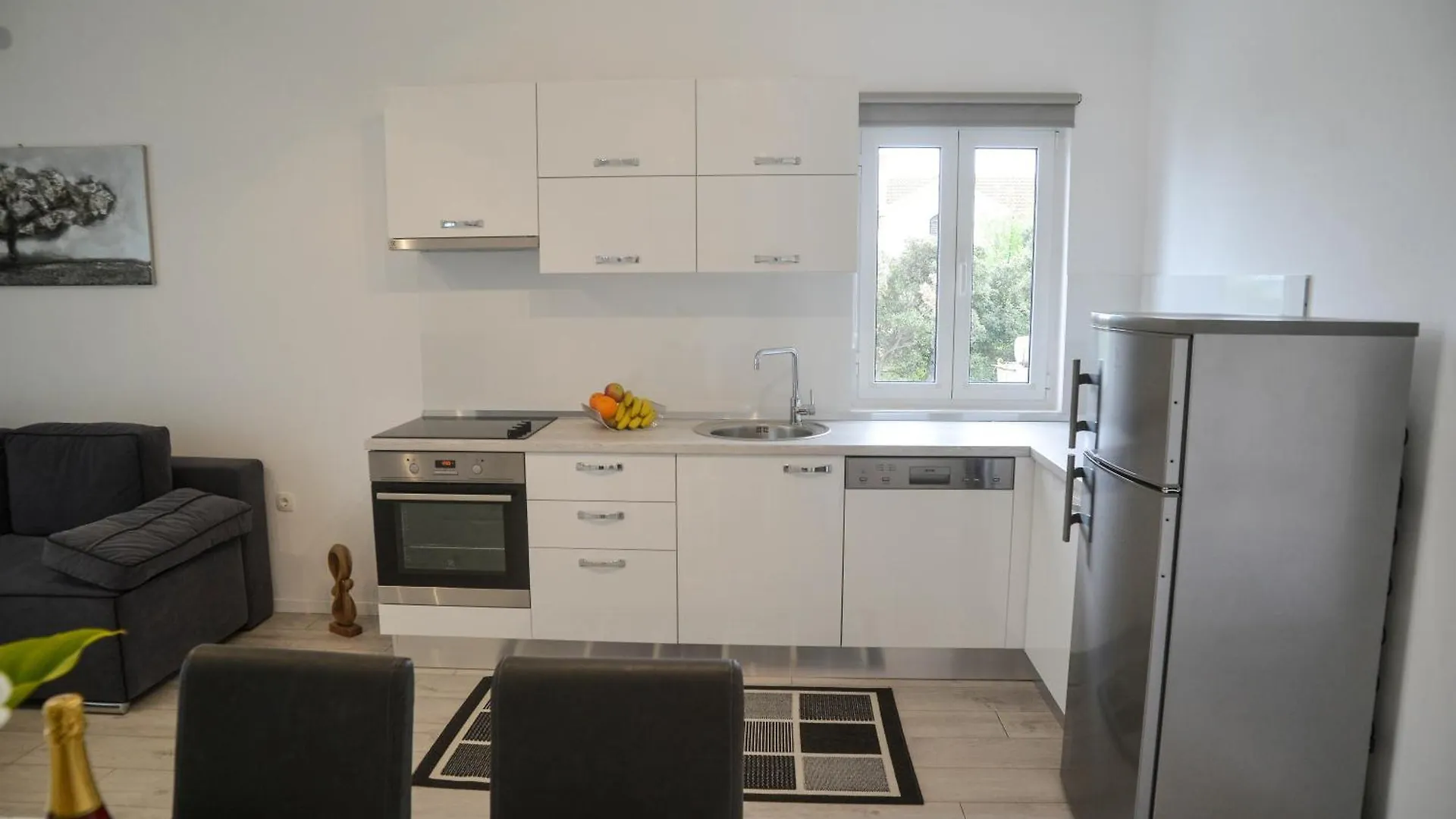 Apartments Mavra-Kukljica