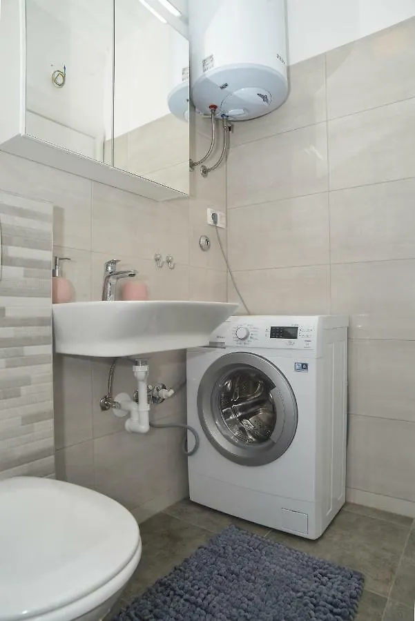 Apartments Mavra-Kukljica Kukljica